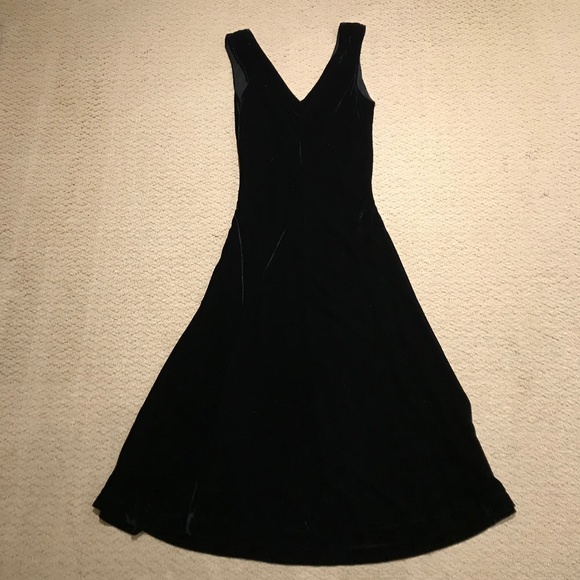 Jacob Velvet Dress - Picture 4 of 4